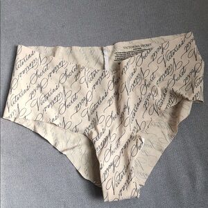 Victoria's Secret Script Print Women's Panty